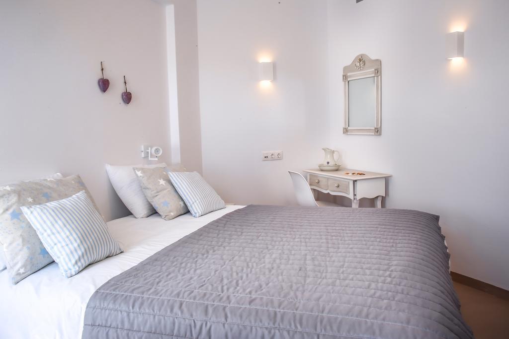 Anemomiloi Andros Hotell Eksteriør bilde
