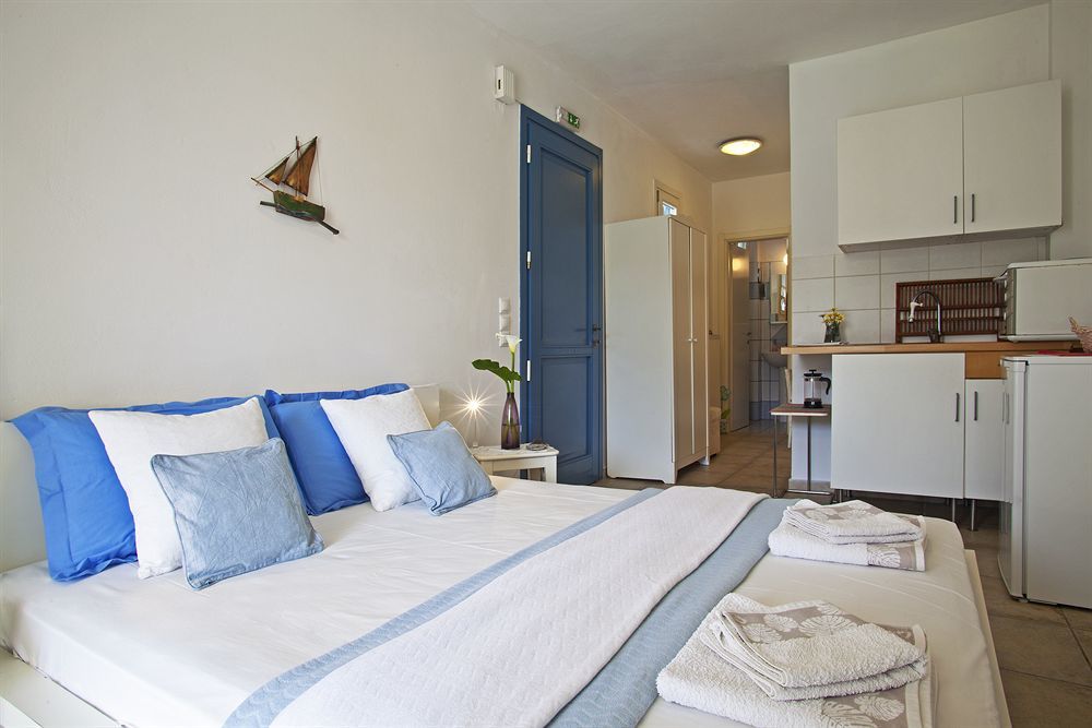 Anemomiloi Andros Hotell Eksteriør bilde